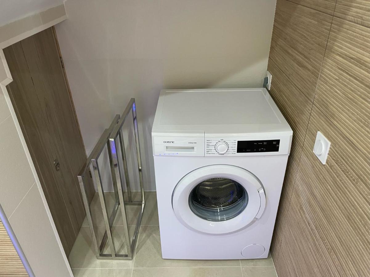 Nice Renting - Love Room Massena - Luxe Room - Jacuzzi - Terrace - King Bed - Ac Luaran gambar
